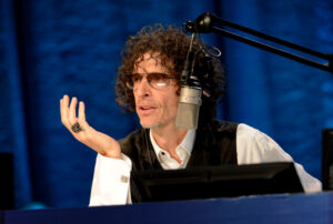 How Do You Get Howard Stern's Great Sound? What Mic Does Howard Stern Use?